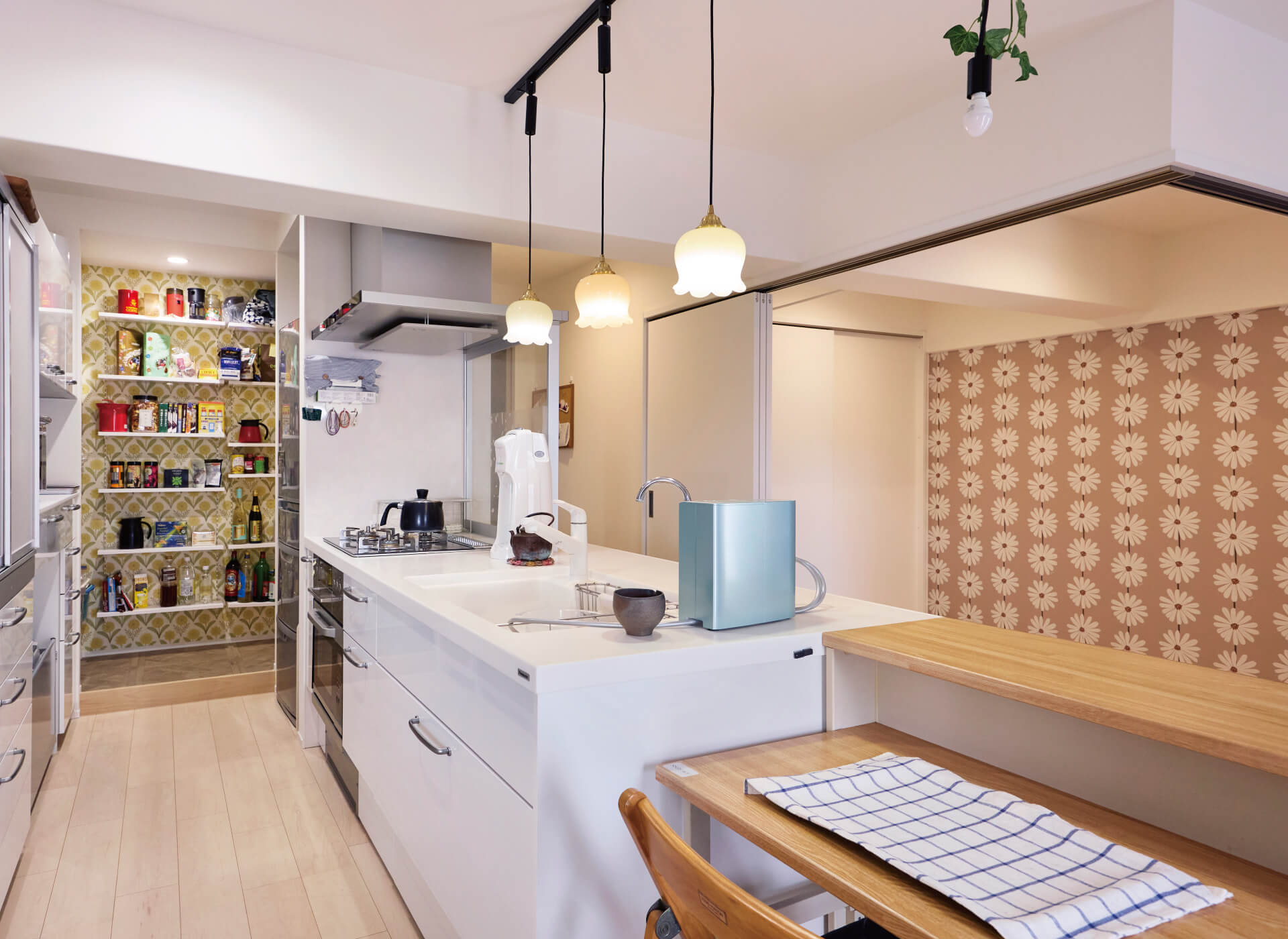 KITCHEN 2