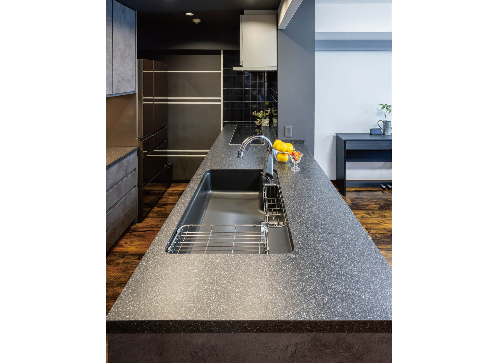 KITCHEN 1